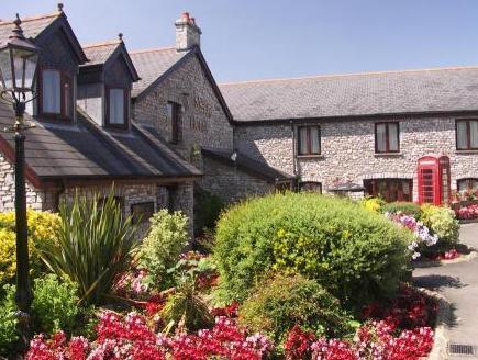 St Mary'S Hotel Golf & Country Club Pencoed Extérieur photo