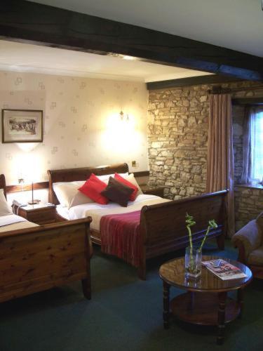 St Mary'S Hotel Golf & Country Club Pencoed Chambre photo